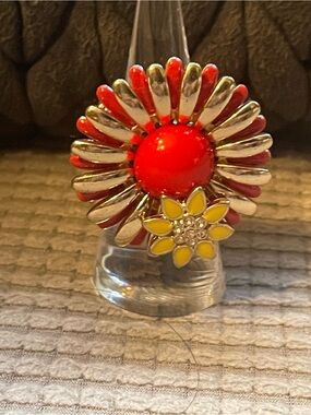 Floral Statement Strechy Ring
